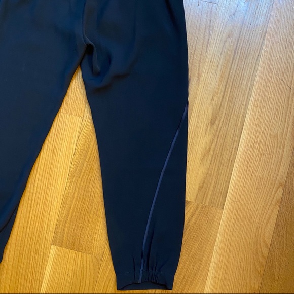 Vince Navy Joggers - Picture 6 of 7